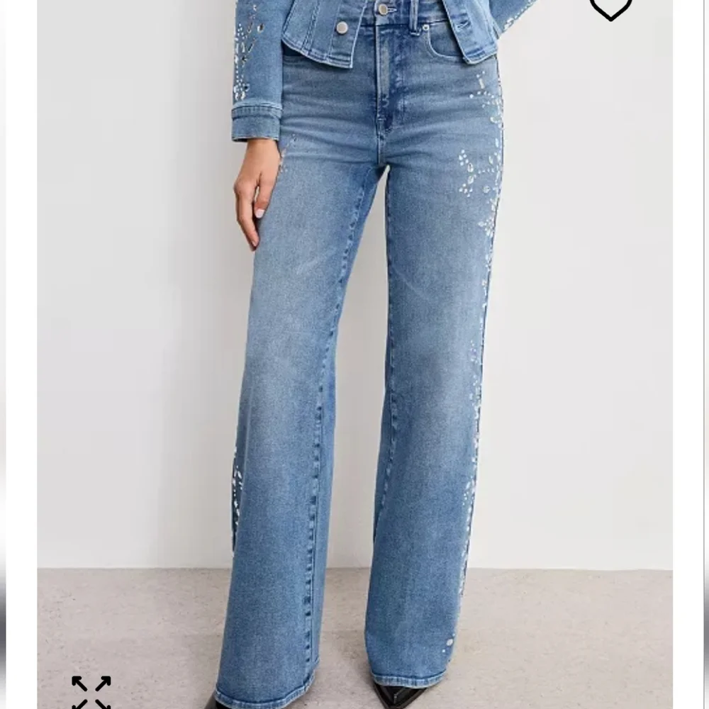 Good American Blue Embellished Flare Jeans - Picture 2 of 8